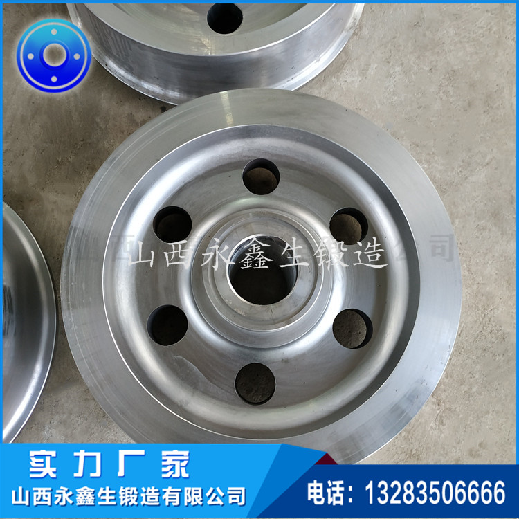 起重機(jī)車(chē)輪