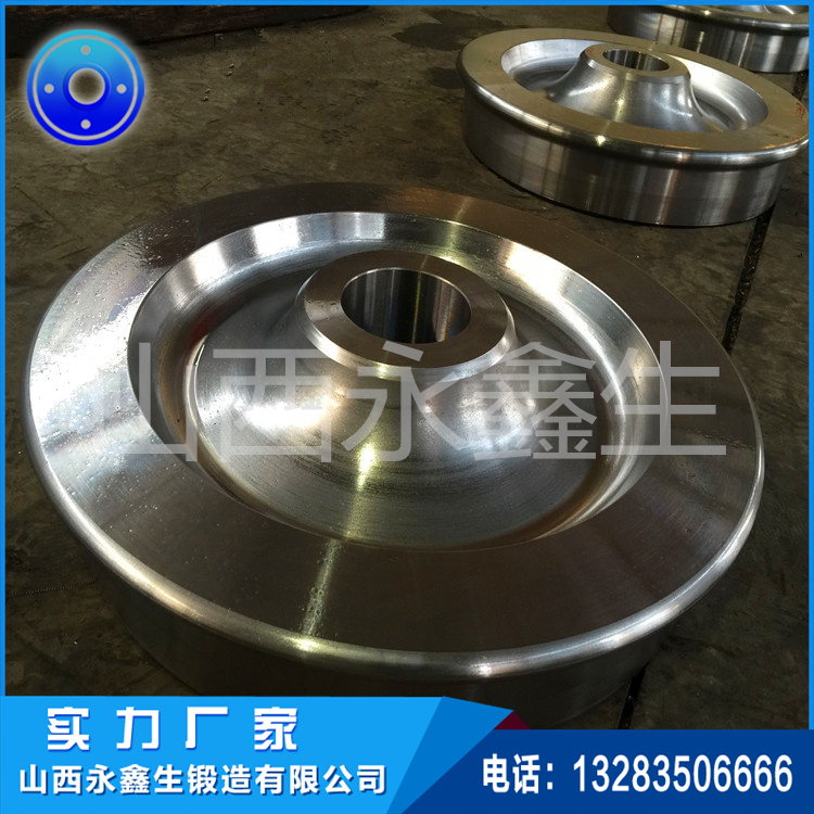 回轉(zhuǎn)烘干機車輪鍛件